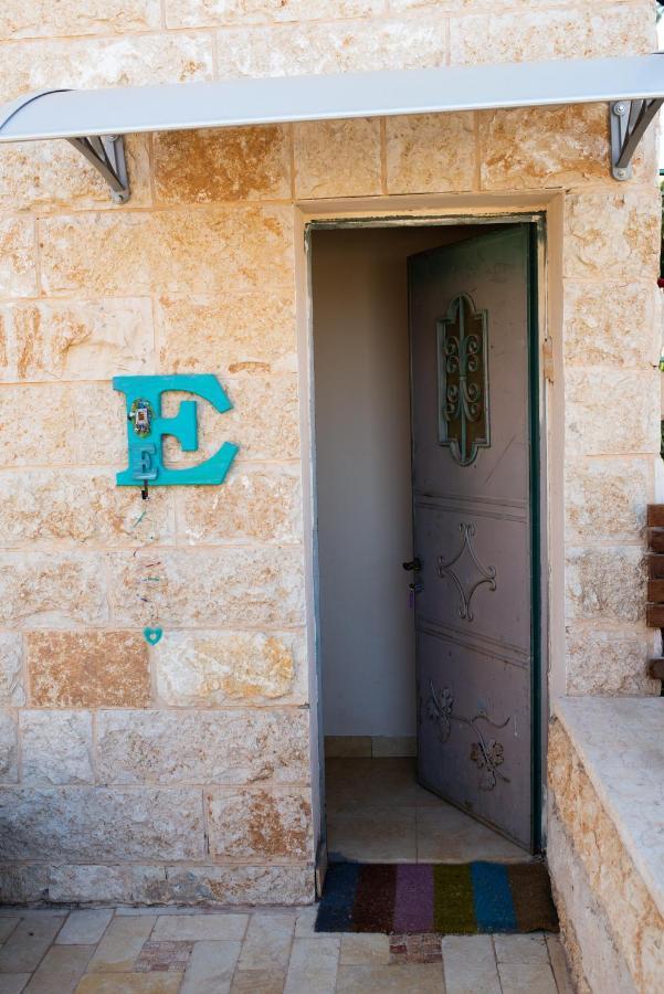 Erella'S Villa Rosh Pinna Exteriör bild